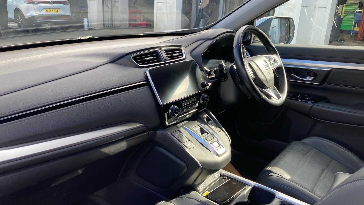 Used Honda CR-V 2023 for sale - 75827673: Photo 2