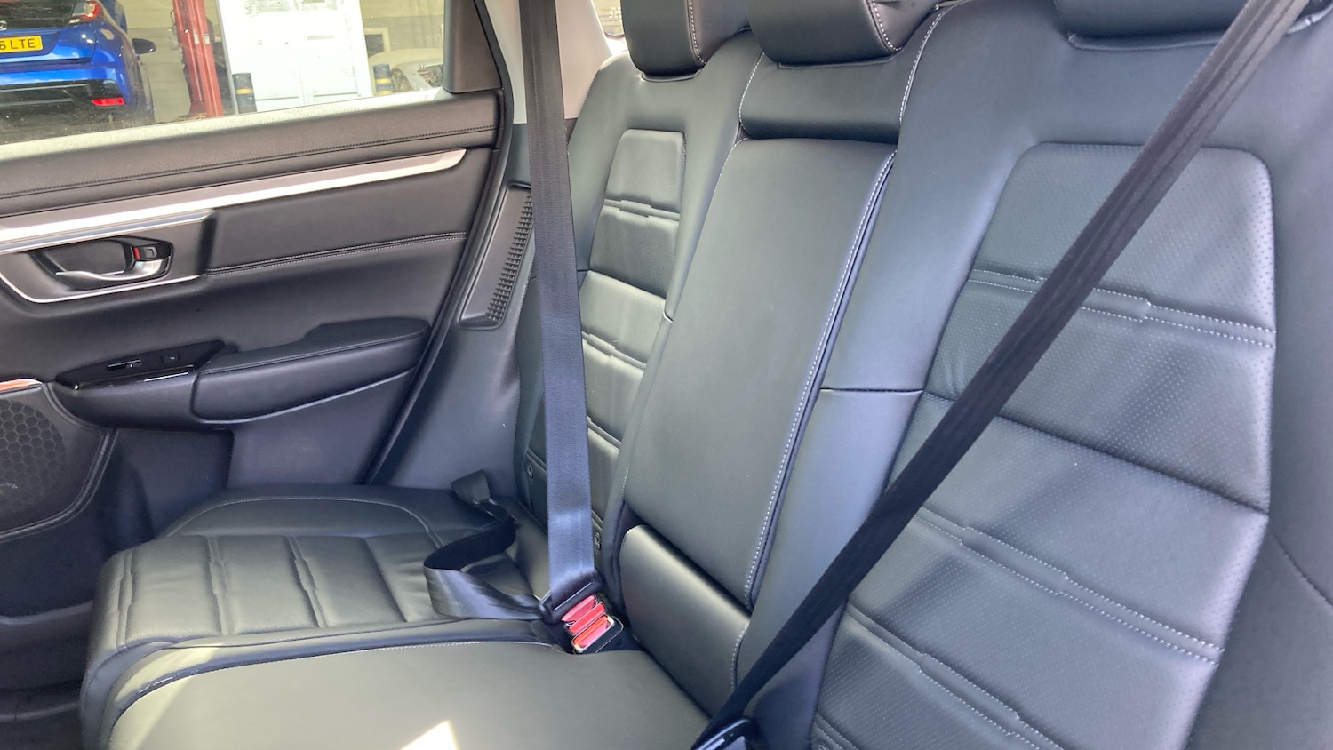 Used Honda CR-V 2023 for sale - 75827673: Photo 8