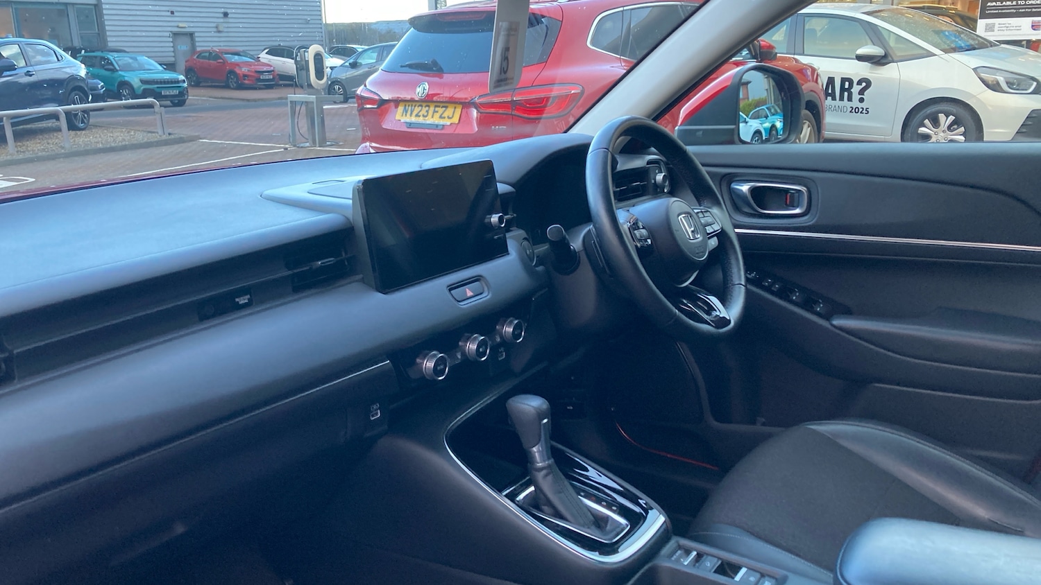 Used Honda HR-V 2022 for sale - 77027829: Photo 2