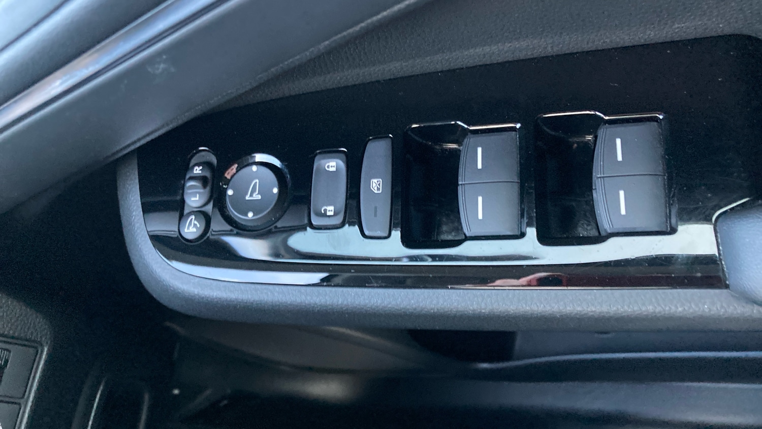 Used Honda HR-V 2022 for sale - 77027829: Photo 24