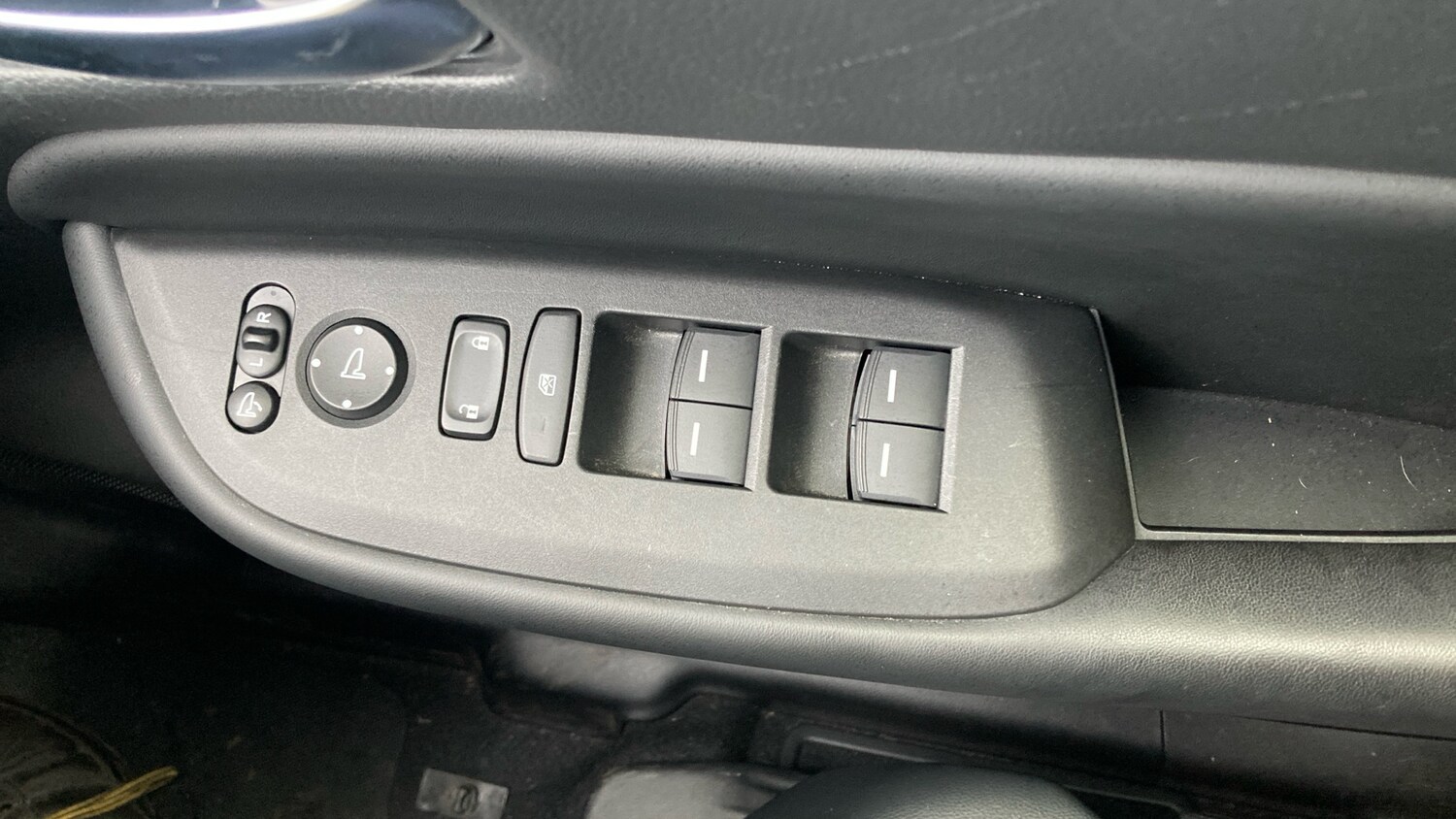 Used Honda Jazz 2023 for sale - 77902894: Photo 18