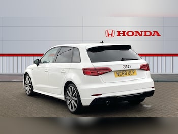 Used Audi A3 2019 for sale - 77300269: Photo