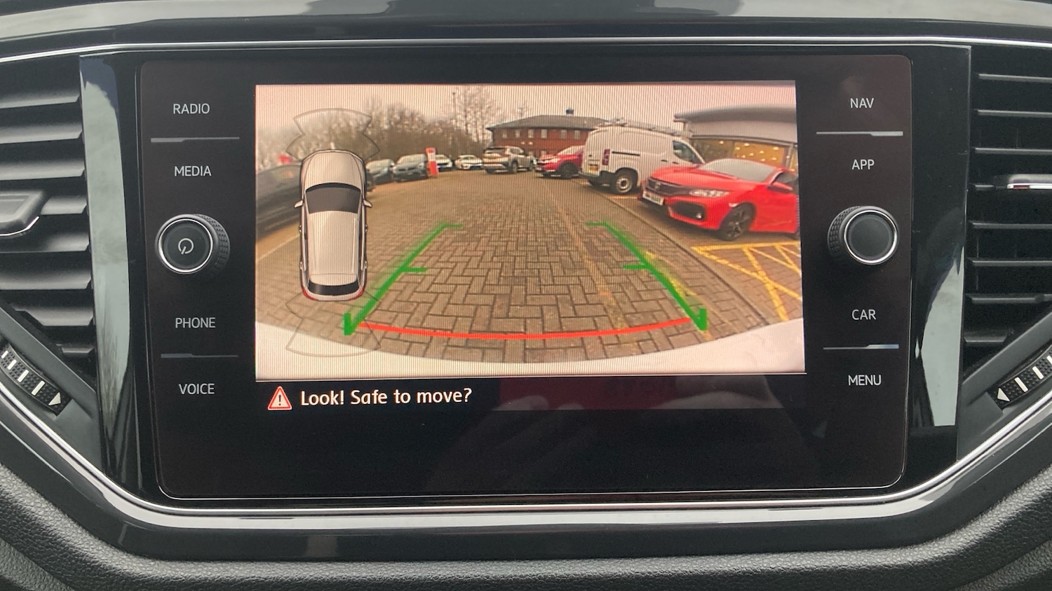 Used Volkswagen T-Roc 2018 for sale - 77033322: Photo 14