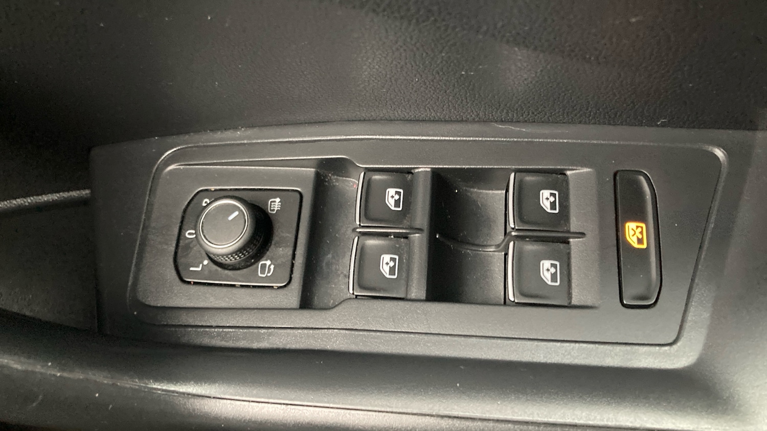 Used Volkswagen T-Roc 2018 for sale - 77033322: Photo 17