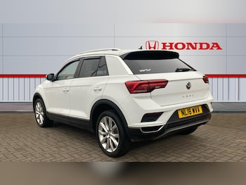 Used Volkswagen T-Roc 2018 for sale - 77033322: Photo