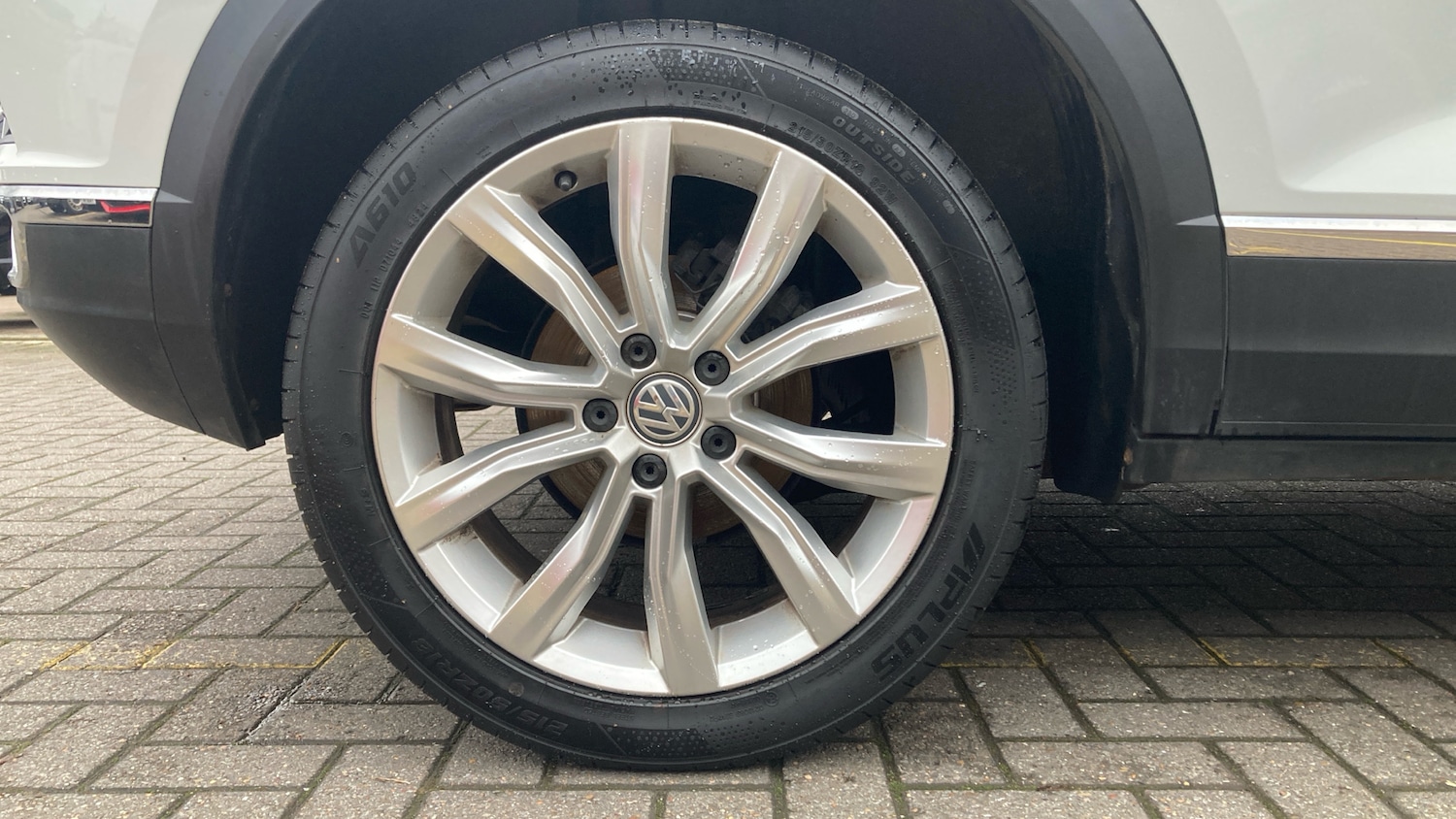 Used Volkswagen T-Roc 2018 for sale - 77033322: Photo 9