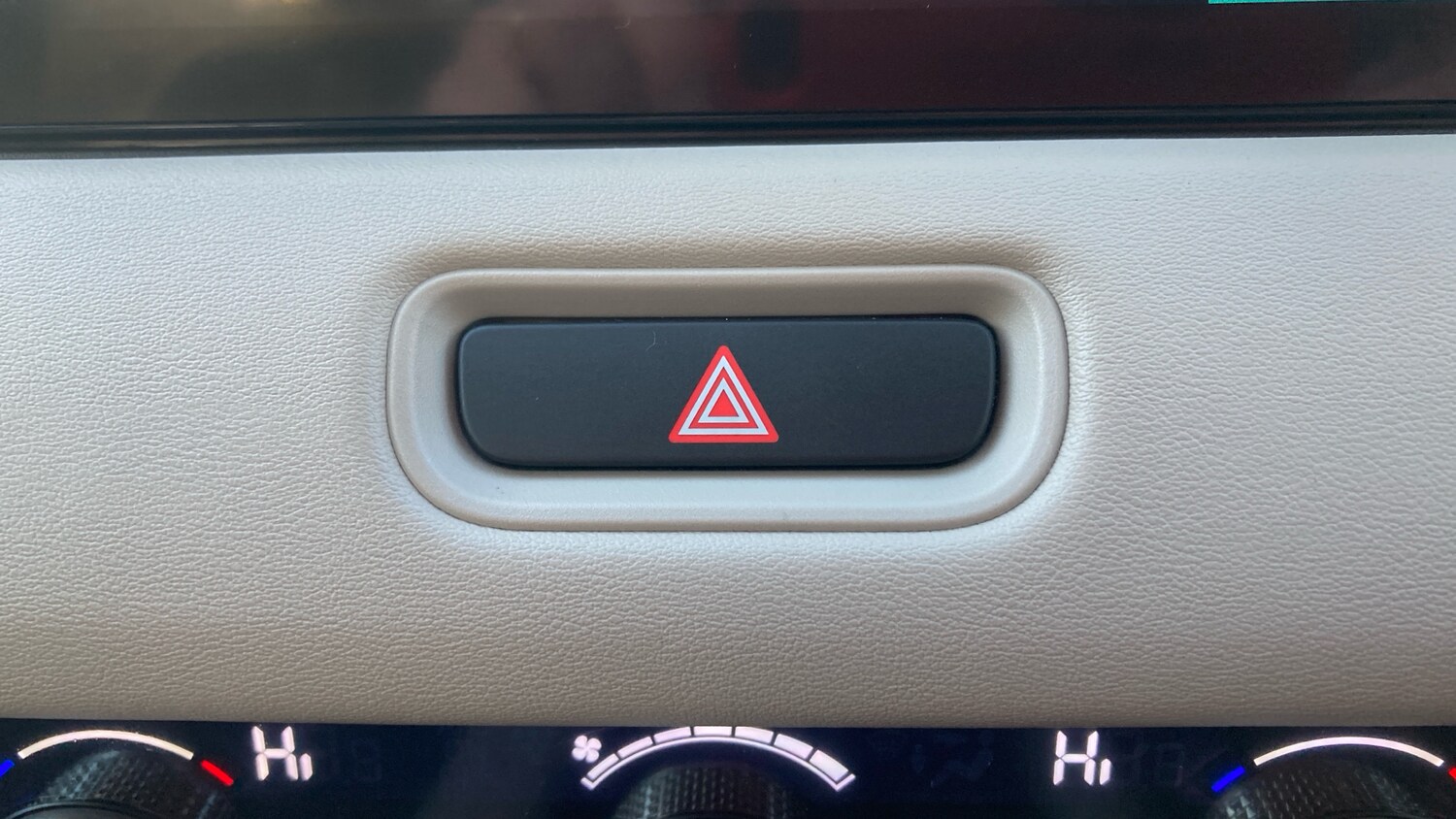 Used Honda HR-V 2022 for sale - 76577029: Photo 25