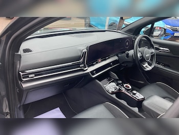 Used Kia Sportage 2023 for sale - 77201133: Photo