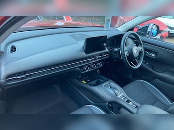 Used Honda ZR-V 2025 for sale - 77189111: Photo