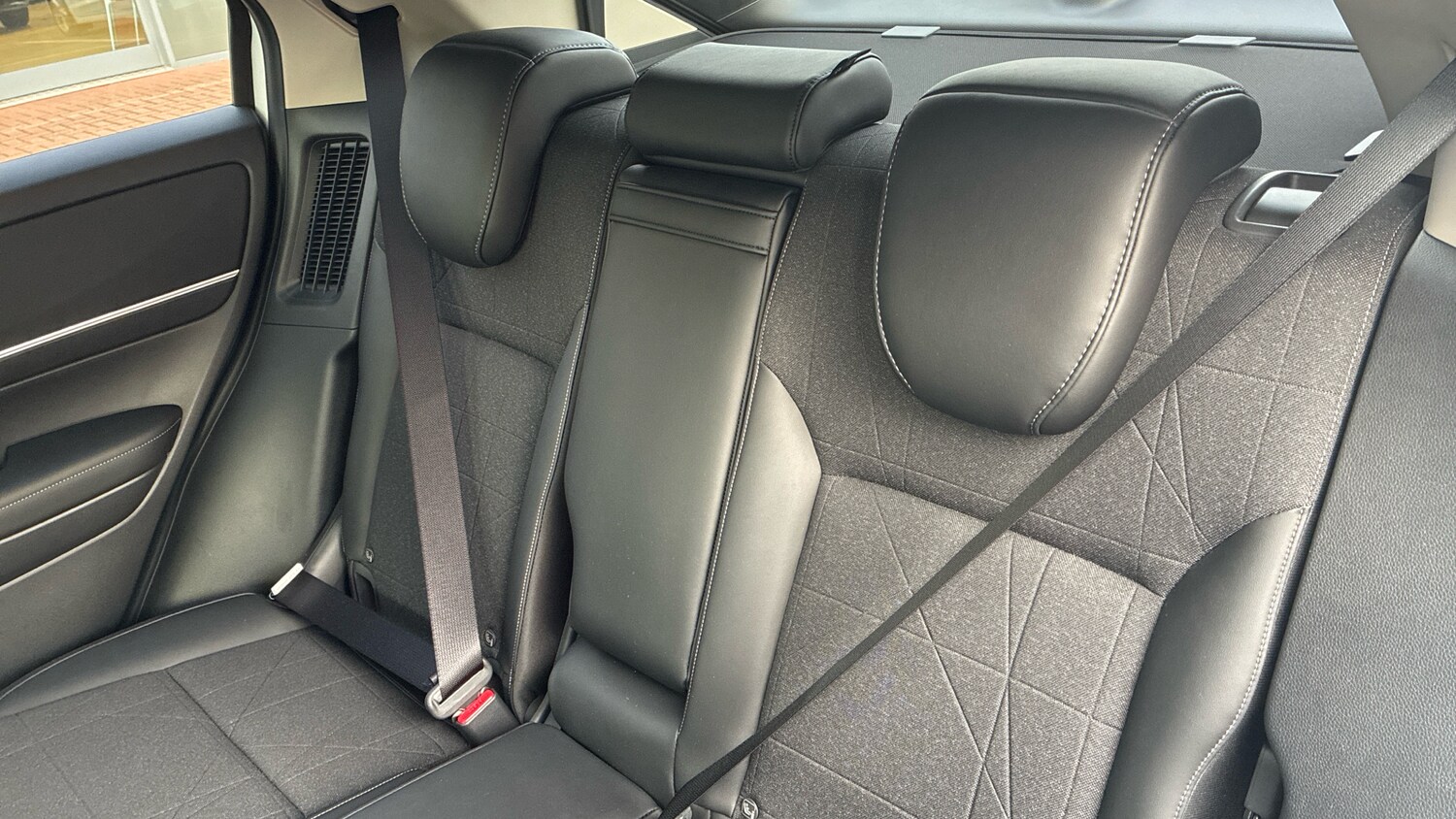 Used Honda HR-V 2025 for sale - 76573815: Photo 8