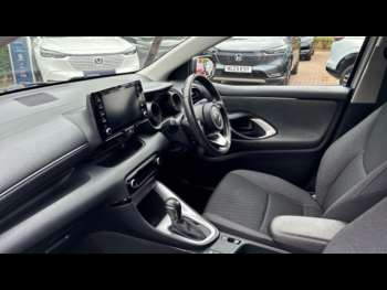 Used Toyota Yaris 2021 for sale - 74527893: Photo