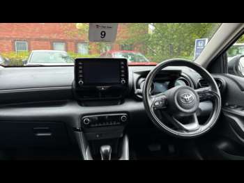 Used Toyota Yaris 2021 for sale - 74527893: Photo