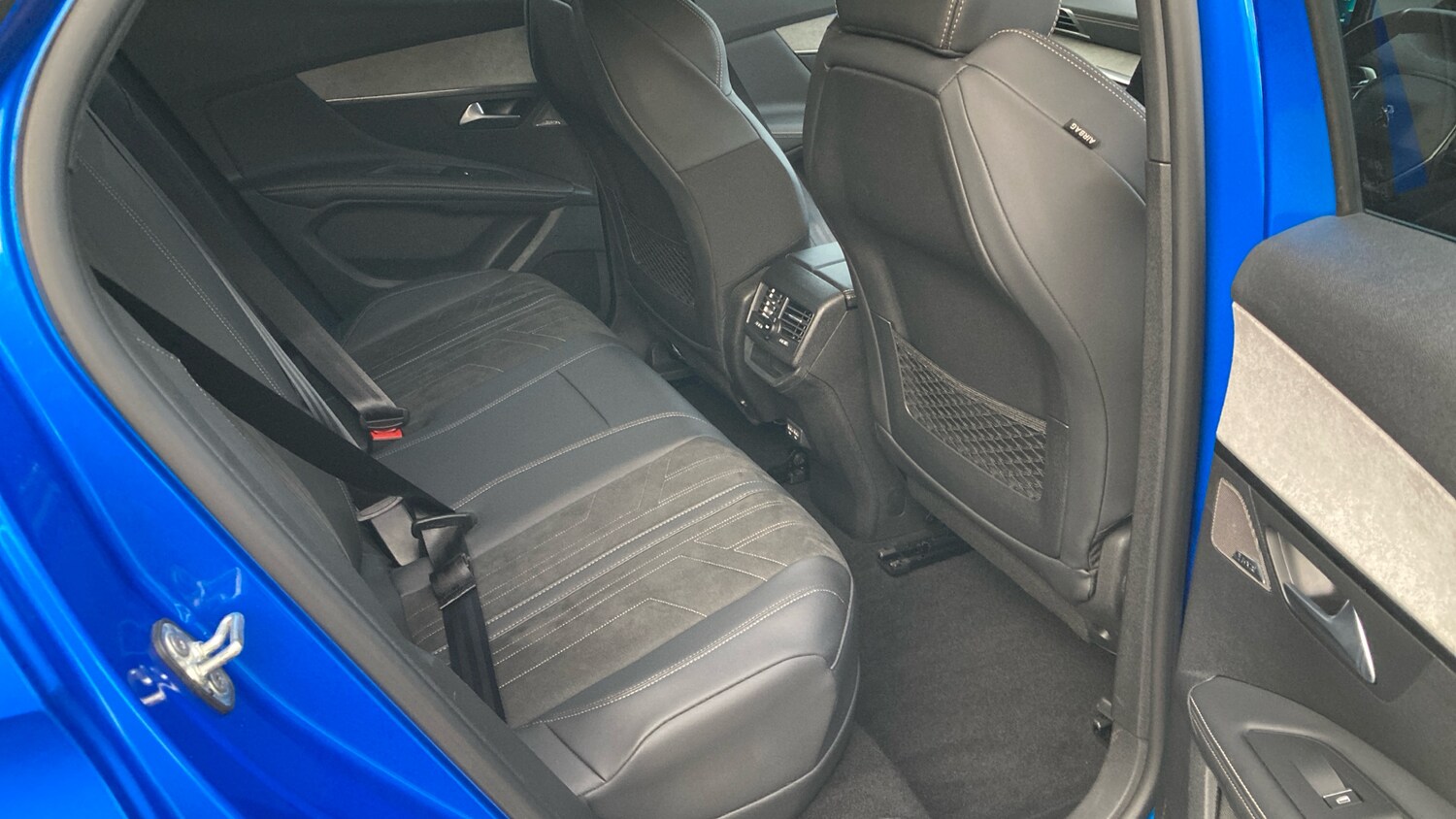 Used Peugeot 3008 2022 for sale - 77519744: Photo 39