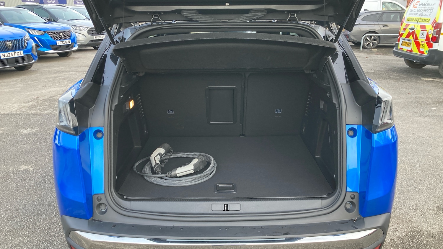 Used Peugeot 3008 2022 for sale - 77519744: Photo 4