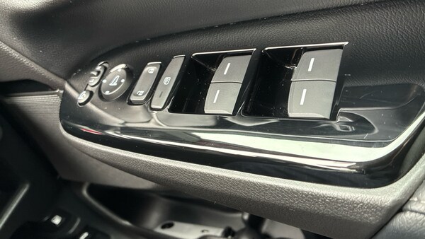 Used Honda CR-V 2023 for sale - 76287880: Photo 18
