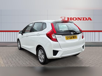 Used Honda Jazz 2016 for sale - 79357385: Photo