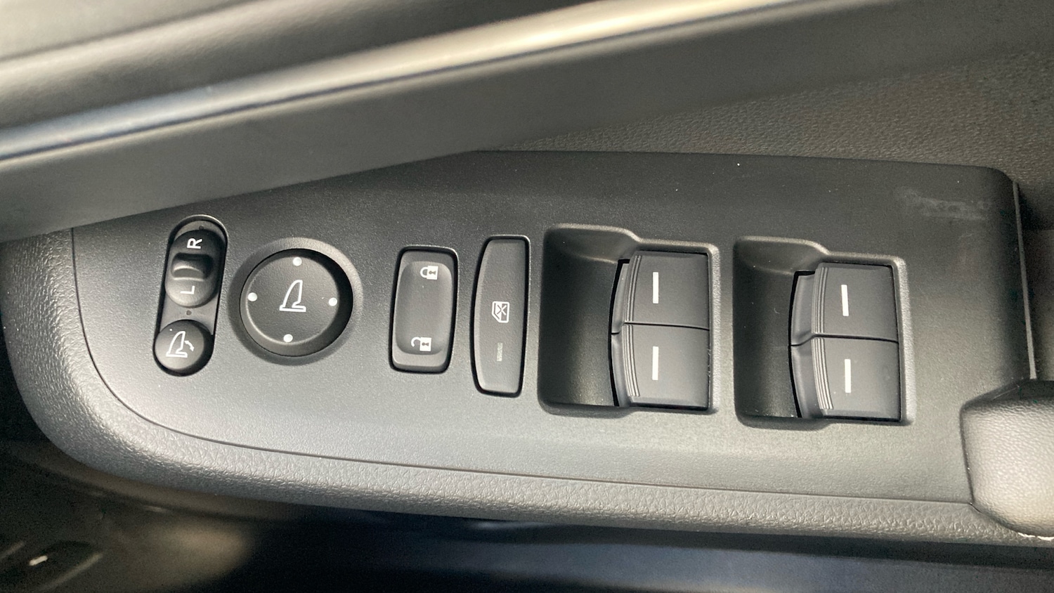 Used Honda HR-V 2025 for sale - 77297055: Photo 19