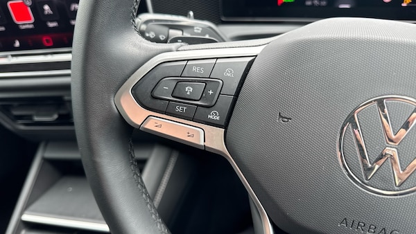 Used Volkswagen Tiguan 2024 for sale - 75615973: Photo 60