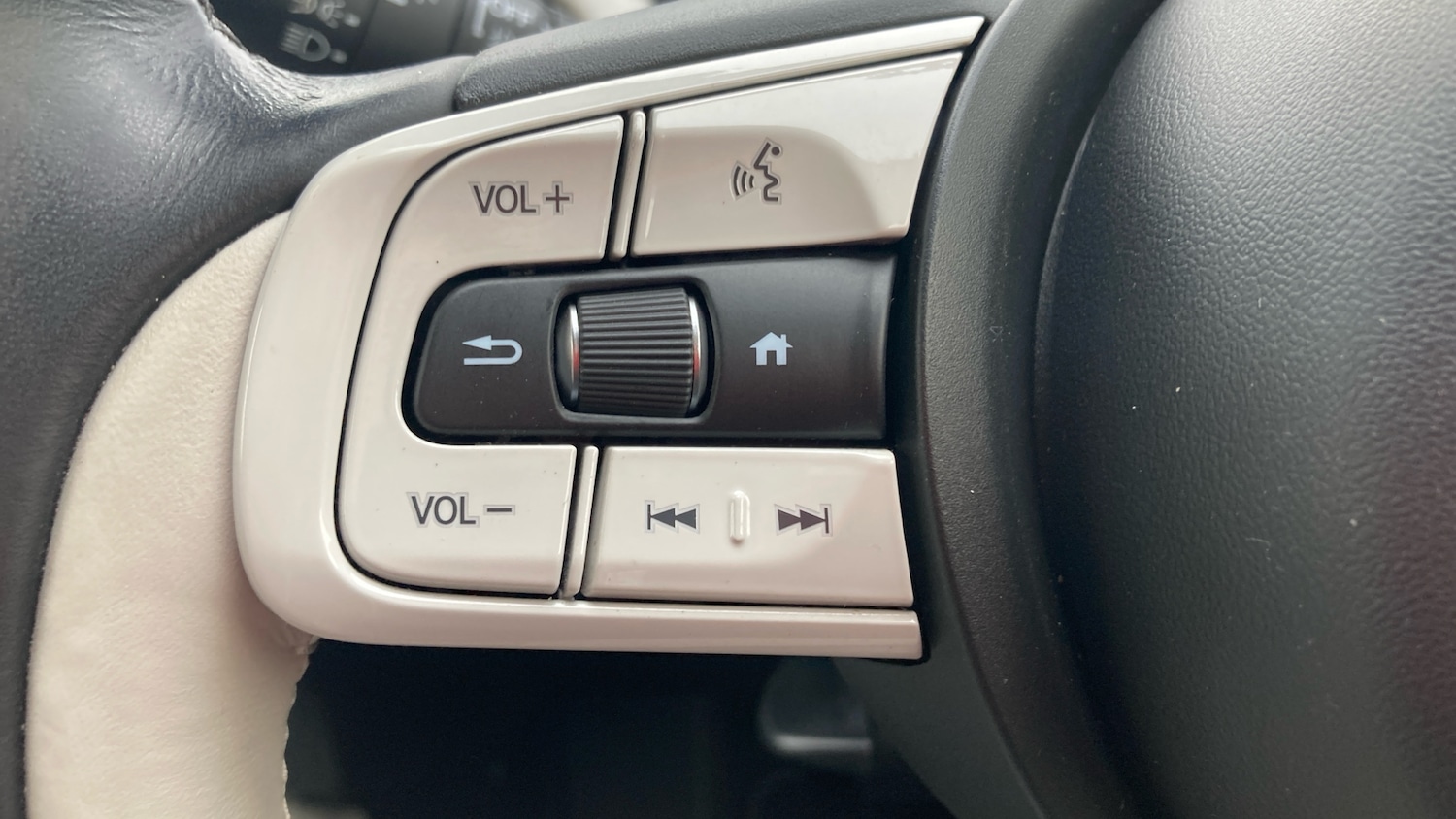 Used Honda Jazz 2020 for sale - 76407330: Photo 15