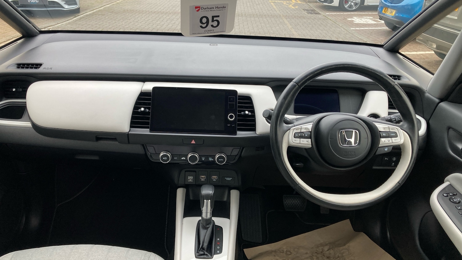 Used Honda Jazz 2020 for sale - 76407330: Photo 4