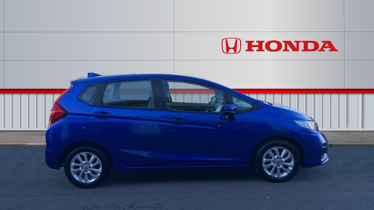 Used Honda Jazz 2018 for sale - 76490338: Photo 5
