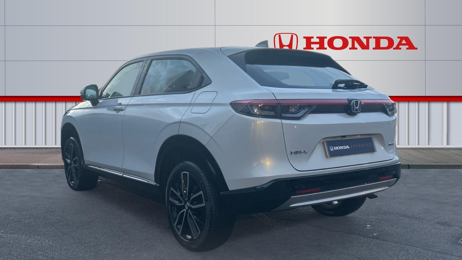 Used Honda HR-V 2023 for sale - 77350266: Photo 3