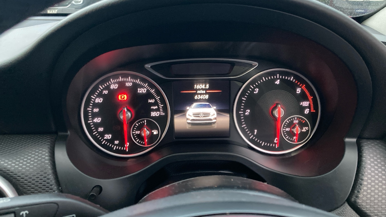 Used Mercedes-Benz A-Class 2015 for sale - 76777206: Photo 11