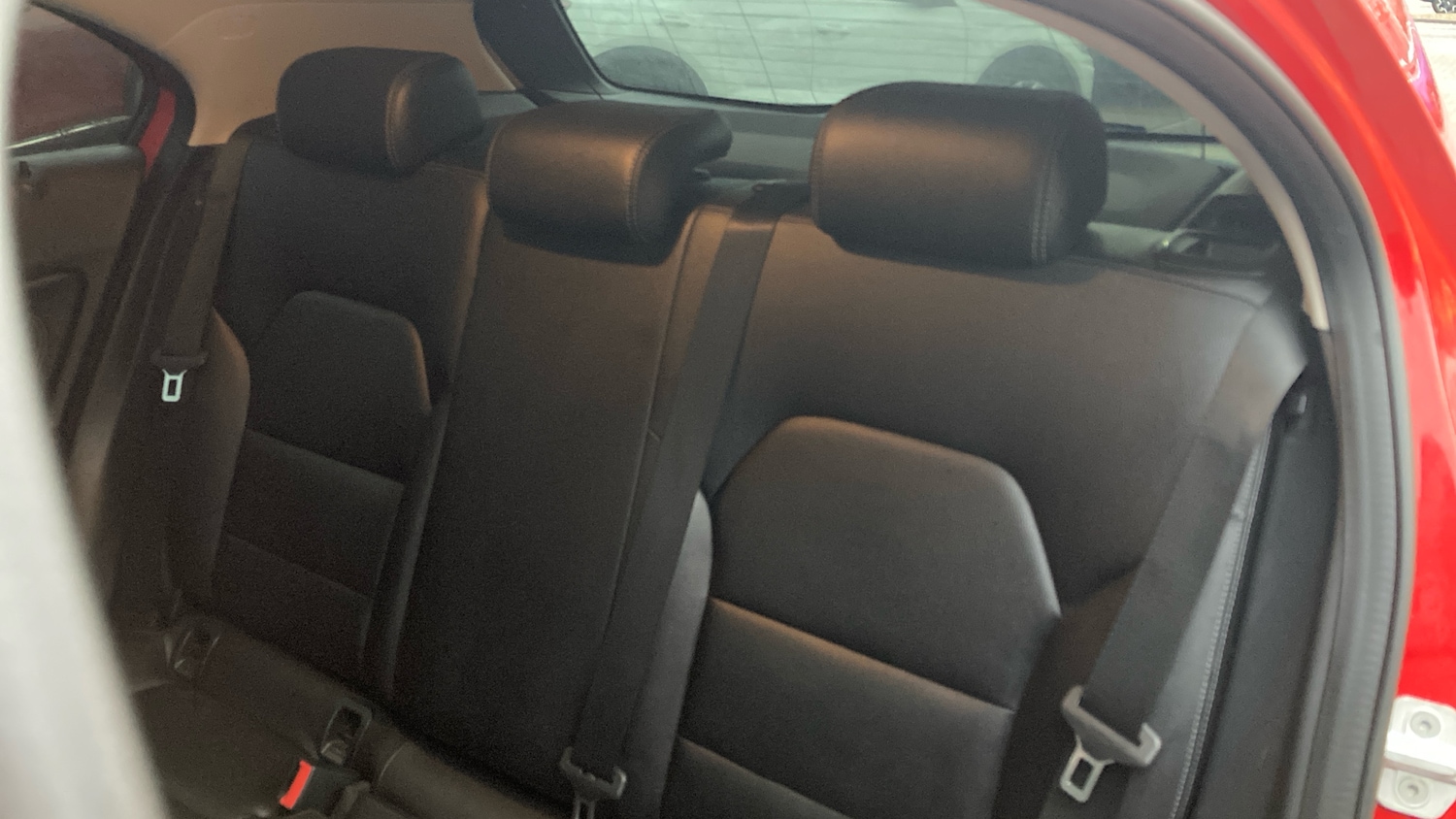 Used Mercedes-Benz A-Class 2015 for sale - 76777206: Photo 8