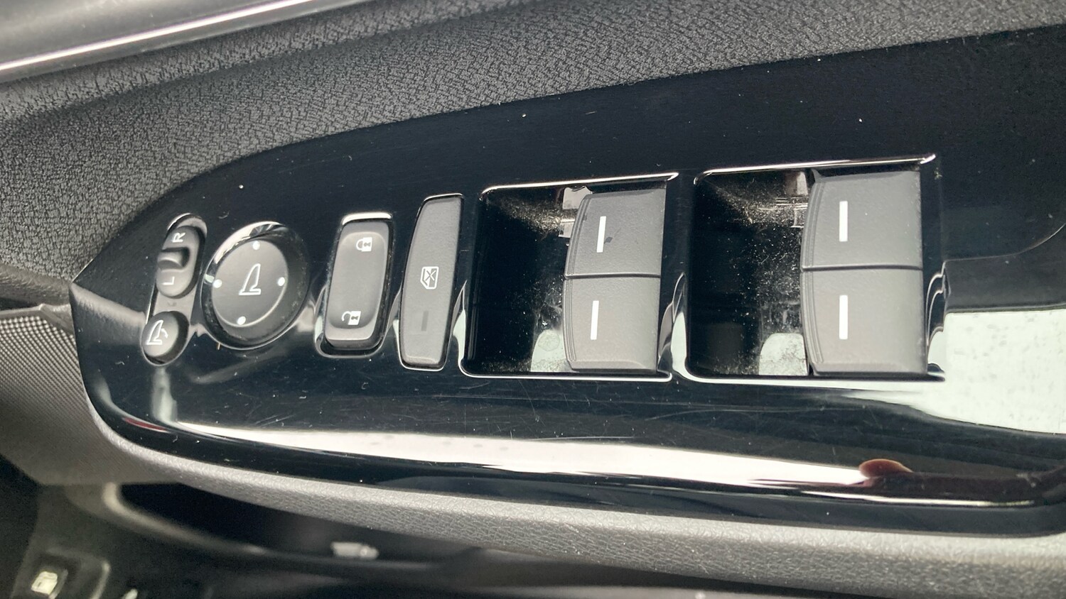 Used Honda CR-V 2023 for sale - 76133979: Photo 23