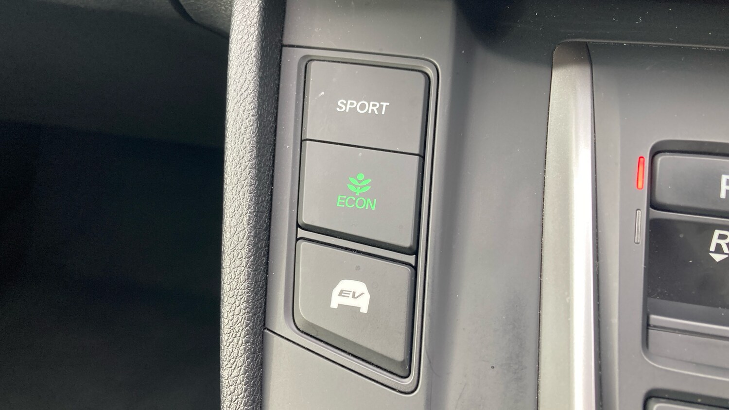 Used Honda CR-V 2023 for sale - 76133979: Photo 26