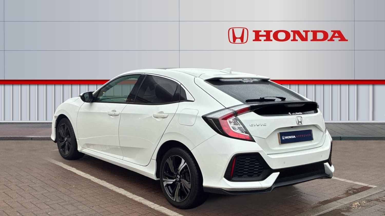 Used Honda Civic 2020 for sale - 76877825: Photo 3