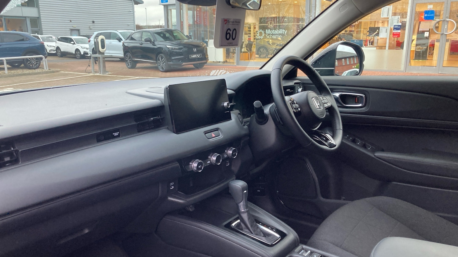 Used Honda HR-V 2025 for sale - 76719239: Photo 2