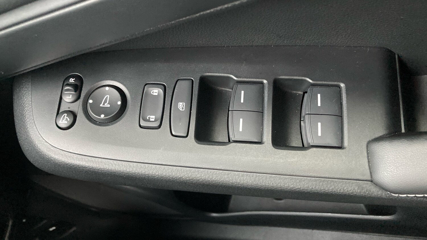 Used Honda HR-V 2025 for sale - 76719239: Photo 24