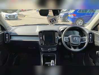 Used Volvo XC40 2020 for sale - 78280649: Photo