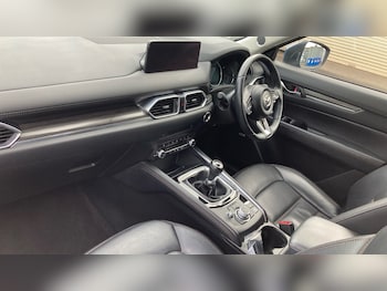 Used Mazda CX-5 2023 for sale - 78013811: Photo