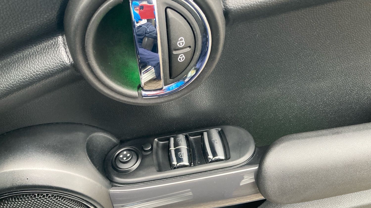 Used MINI Convertible 2020 for sale - 76762349: Photo 19