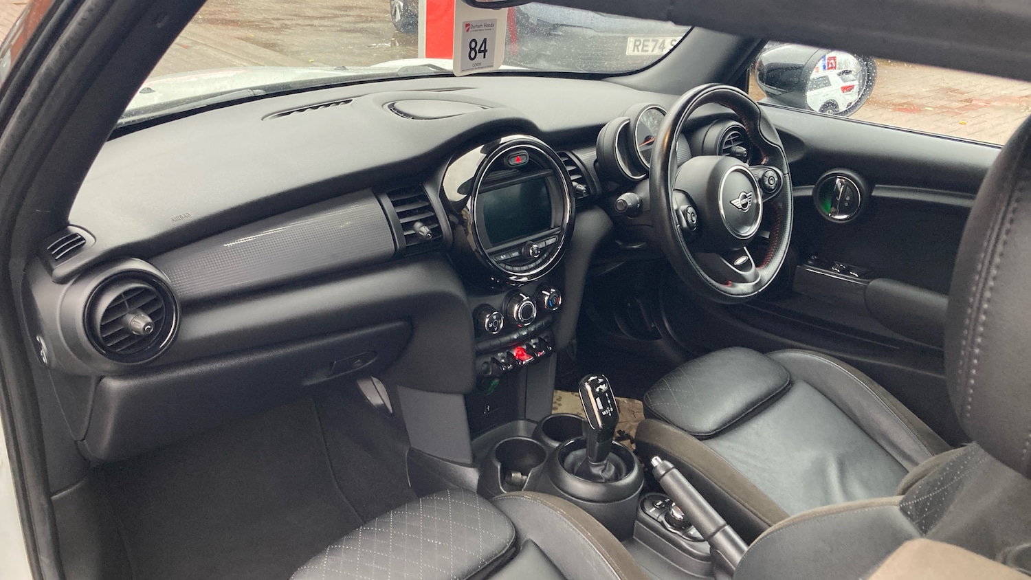 Used MINI Convertible 2020 for sale - 76762349: Photo 2