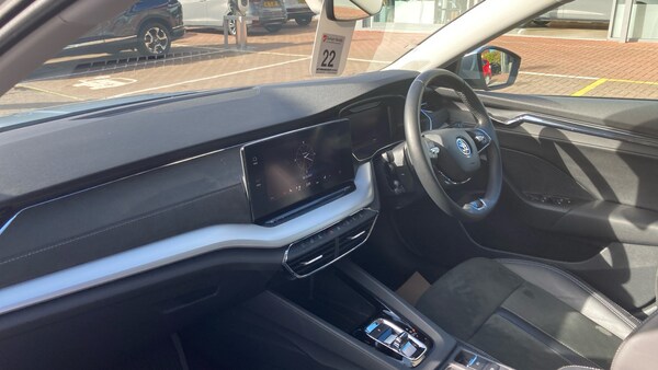 Used Skoda Octavia 2024 for sale - 76192992: Photo 2