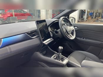 Used Renault Captur 2026 for sale - 79704933: Photo