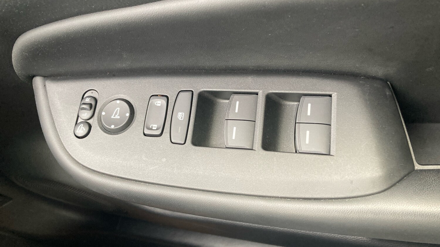 Used Honda Jazz 2024 for sale - 76366267: Photo 25