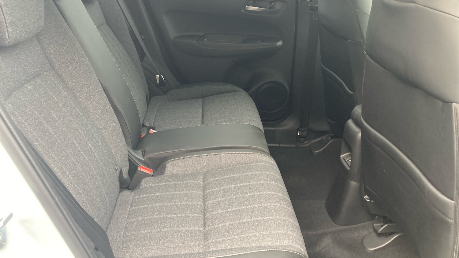 Used Honda Jazz 2024 for sale - 76366267: Photo 32