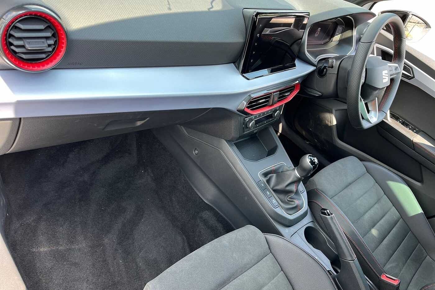 Used SEAT Ibiza 2024 for sale - 76677019: Photo 2