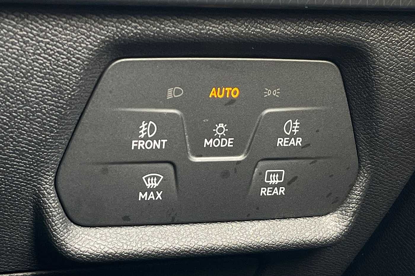 Used SEAT Leon 2024 for sale - 76677865: Photo 23