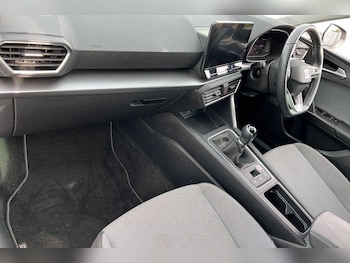 Used SEAT Leon 2024 for sale - 76677865: Photo