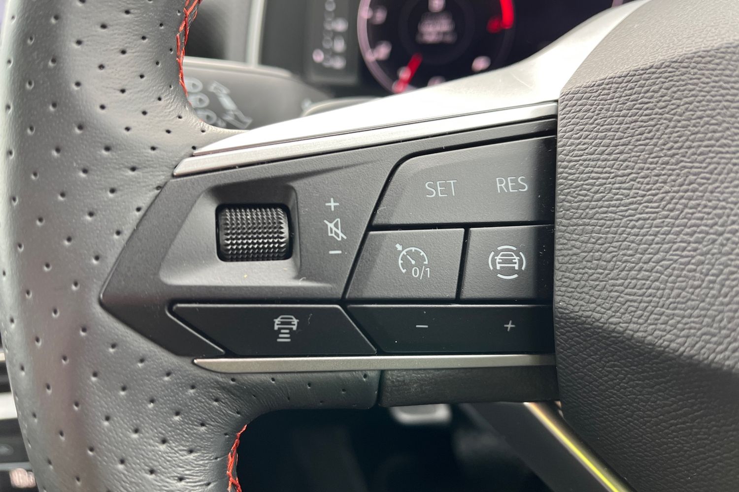 Used SEAT Leon 2025 for sale - 77885207: Photo 17