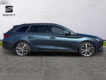 Used SEAT Leon 2024 for sale - 76678011: Photo