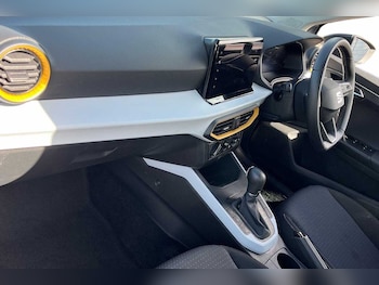 Used SEAT Arona 2024 for sale - 76677304: Photo