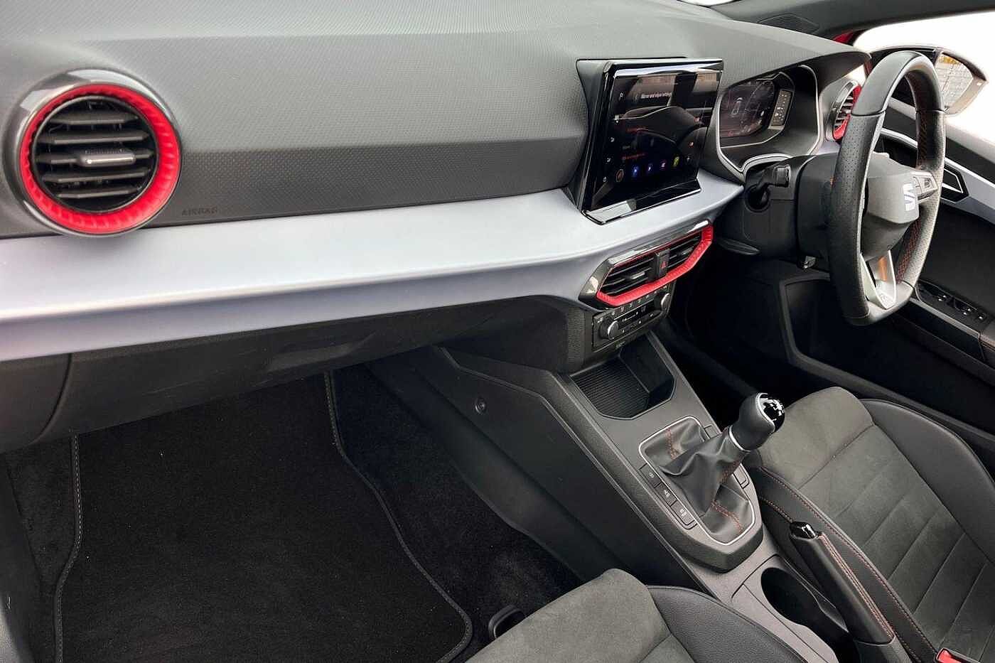 Used SEAT Ibiza 2024 for sale - 76678676: Photo 2