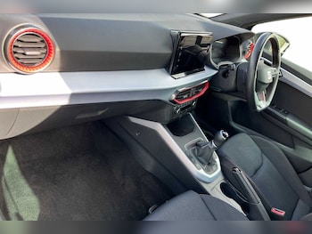 Used SEAT Arona 2023 for sale - 76250780: Photo