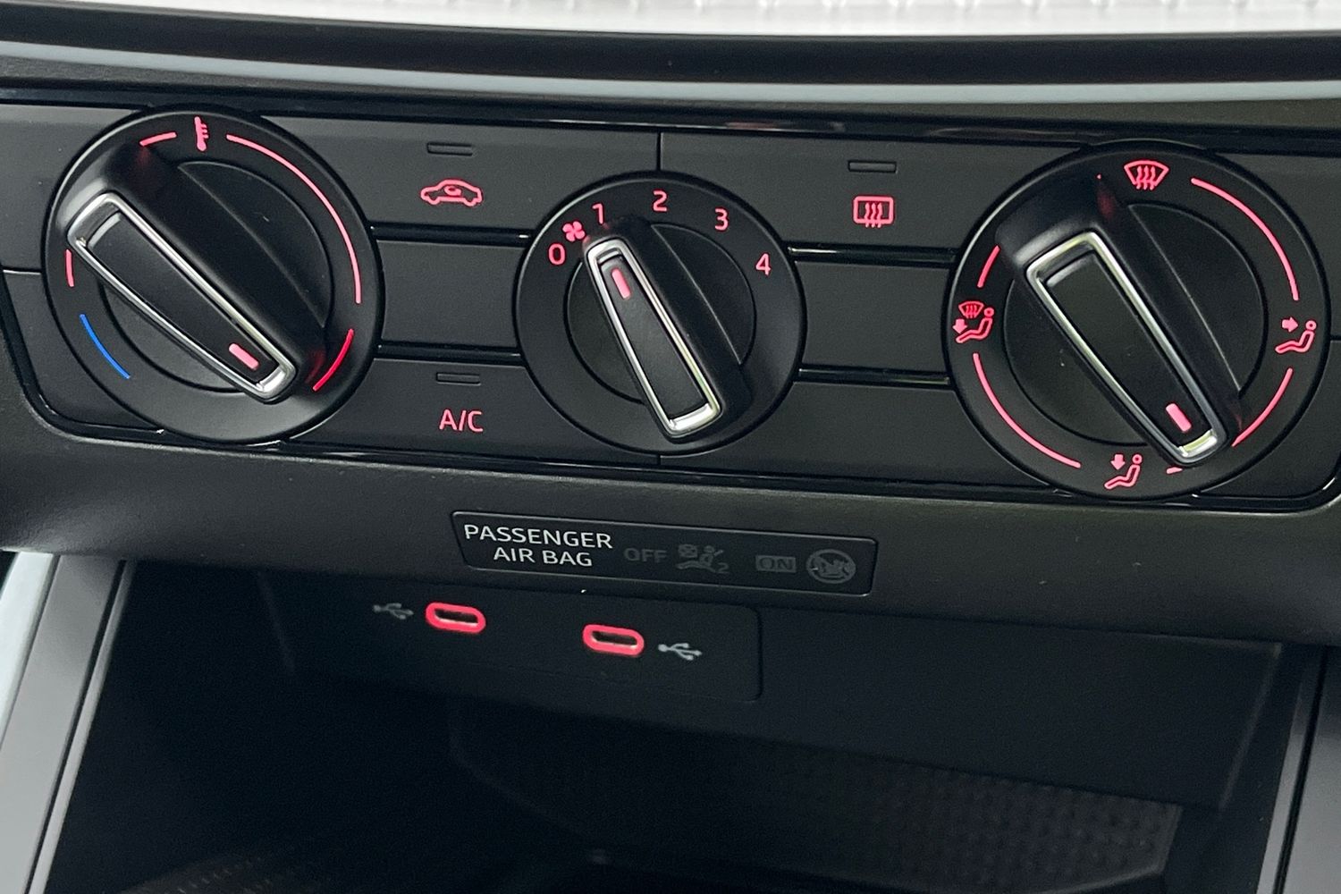 Used SEAT Arona 2026 for sale - 77415470: Photo 14